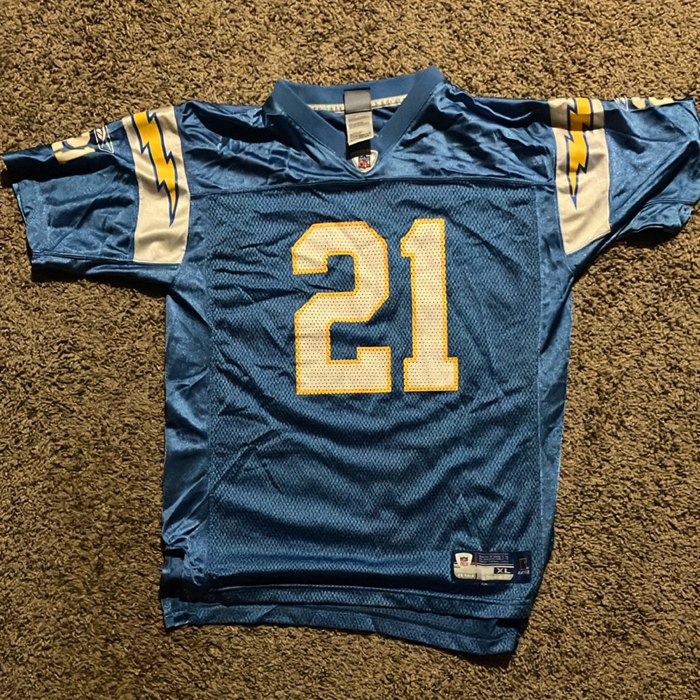 Chargers NFL Ladainian Tomlinson jersey powder blue xl boys